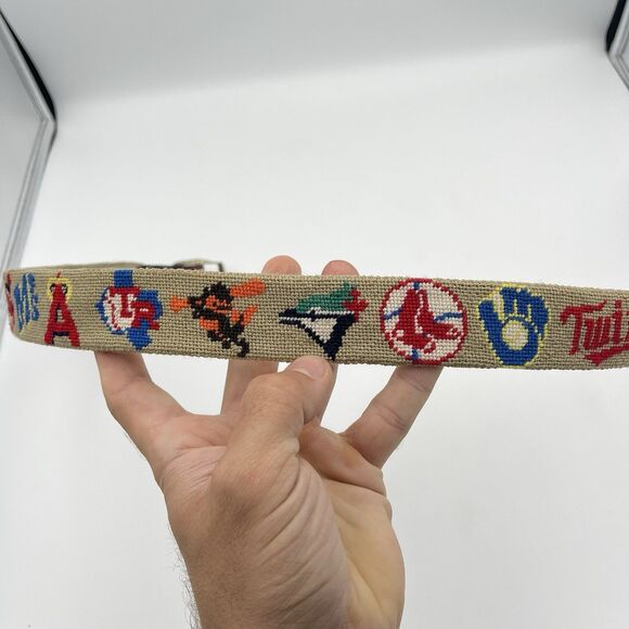 Vintage MLB Baseball Belt (All Teams) Rare (Very Small) - See All Photos main image 8